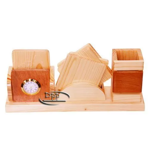 Wooden Pen Stand DW 5142 