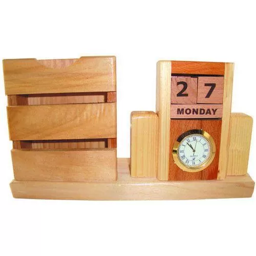 Designer Wooden Pen Stand DW 1066